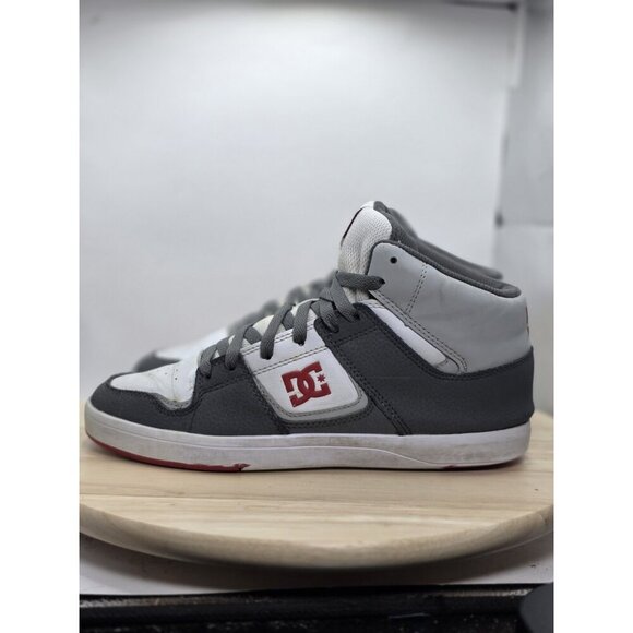 DC CURE HI TOP Men's Gray Skate Inspired Sneakers SHOES Size 9 ADYS400072 - Picture 1 of 8